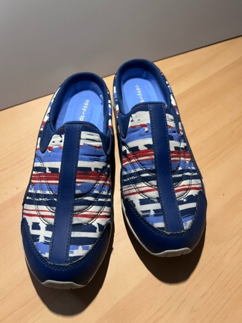 EASY SPIRIT Women's Size 6.5 Clogs patriotic slip-on mule sneakers Travel time